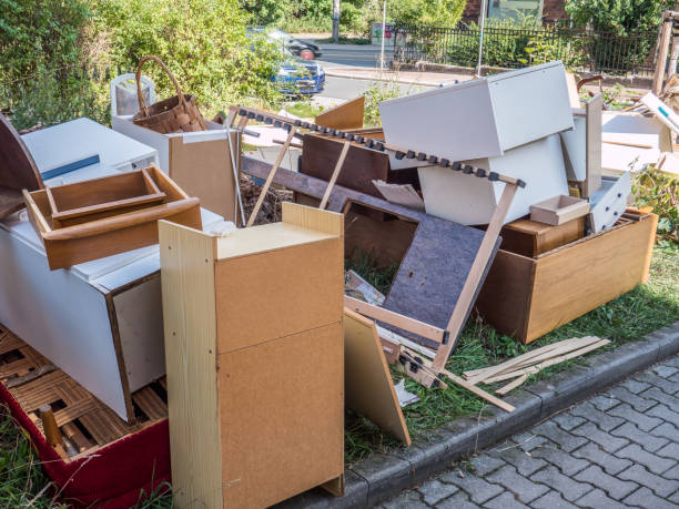 Best Commercial Cleanout Services  in Burgaw, NC